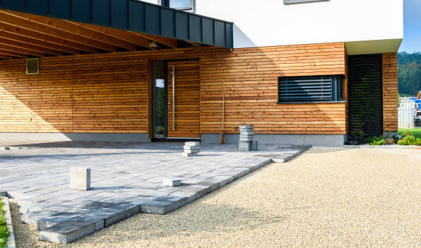 Best Driveway Resurfacing Pavers  in Pleasantville, IA
