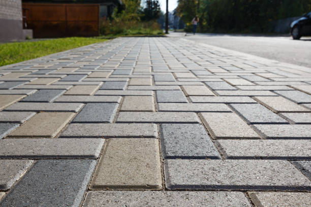 Best Affordable Driveway Pavers  in Pleasantville, IA